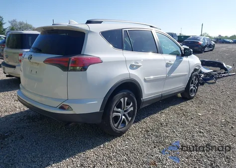 2017 Toyota Rav4 Le z USA, uszkodzony, nr VIN 2T3BFREV7HW544423
